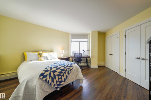 602 11710 100 Avenue, Edmonton, AB - Indoor Photo Showing Bedroom