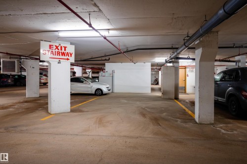 602 11710 100 Avenue, Edmonton, AB - Indoor Photo Showing Garage