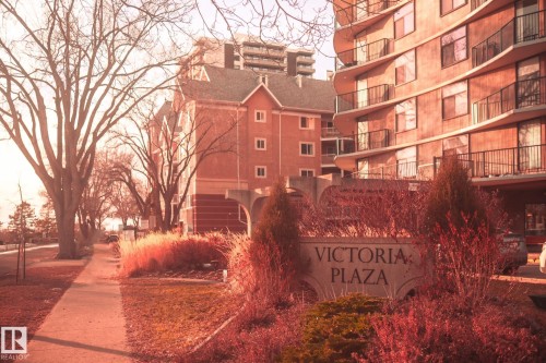 602 11710 100 Avenue, Edmonton, AB - 