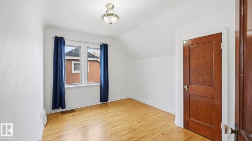 10149 122 Street, Edmonton, AB - Indoor Photo Showing Other Room