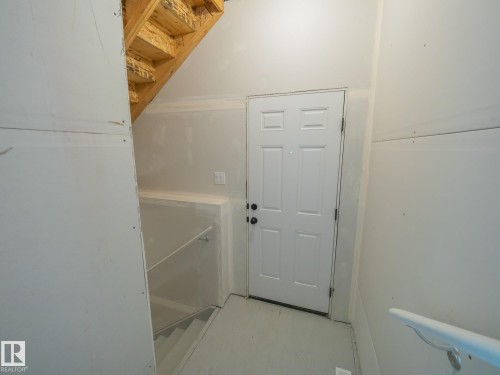 8724 224 Street, Edmonton, AB - Indoor Photo Showing Other Room