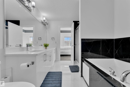 3704 41 Avenue, Beaumont, AB - Indoor Photo Showing Bathroom