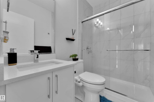 3704 41 Avenue, Beaumont, AB - Indoor Photo Showing Bathroom