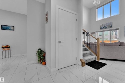 3704 41 Avenue, Beaumont, AB - Indoor Photo Showing Other Room