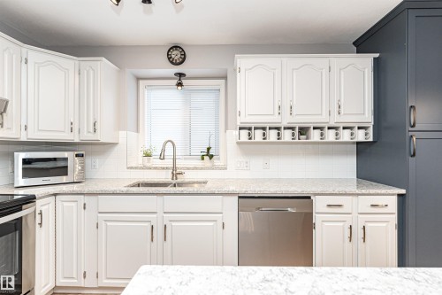 5755 161 Avenue, Edmonton, AB - Indoor Photo Showing Kitchen With Double Sink