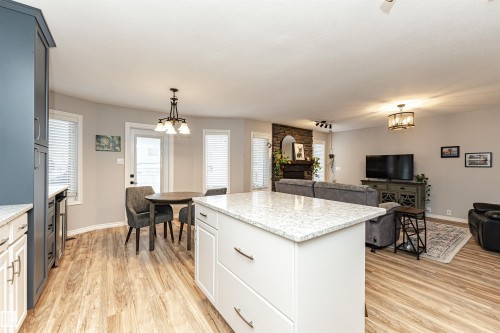 5755 161 Avenue, Edmonton, AB - Indoor