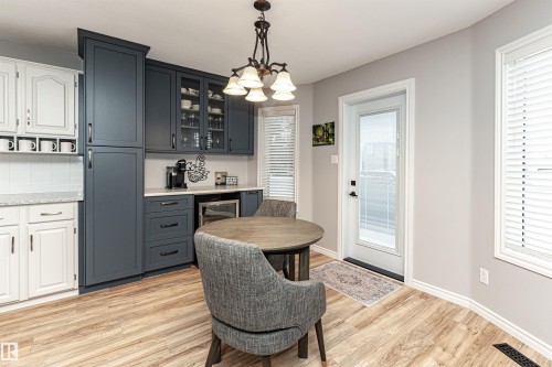 5755 161 Avenue, Edmonton, AB - Indoor Photo Showing Dining Room