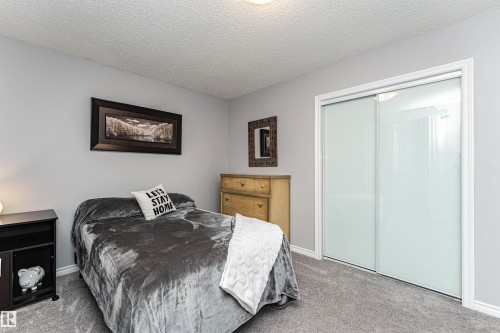 5755 161 Avenue, Edmonton, AB - Indoor Photo Showing Bedroom