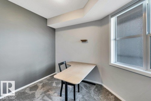 214 9507 101 Avenue, Edmonton, AB - Indoor