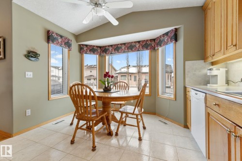 6807 163 Avenue, Edmonton, AB - Indoor