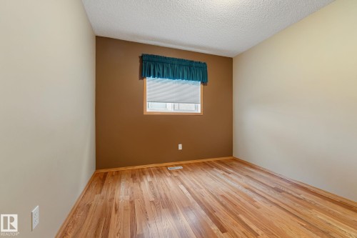 6807 163 Avenue, Edmonton, AB - Indoor Photo Showing Other Room