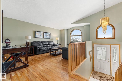 6807 163 Avenue, Edmonton, AB - Indoor