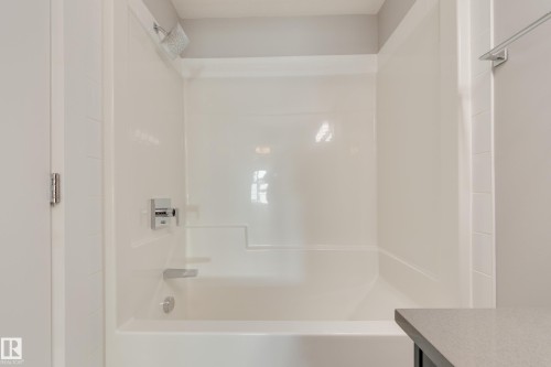 106 71 Festival Way, Sherwood Park, AB - Indoor Photo Showing Bathroom