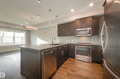 106 71 Festival Way, Sherwood Park, AB - Indoor Photo Showing Kitchen With Double Sink With Upgraded Kitchen