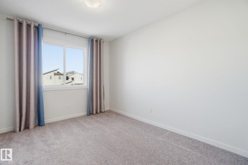 2479 Kelly Circle, Edmonton, AB - Indoor