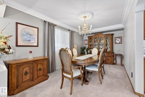 3455 Hill View Crescent, Edmonton, AB - Indoor Photo Showing Dining Room