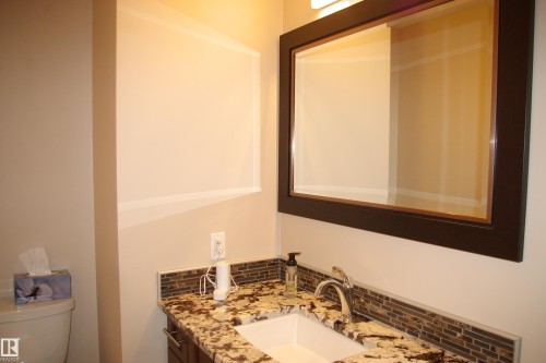 168 Warwick Road, Edmonton, AB - Indoor Photo Showing Bathroom