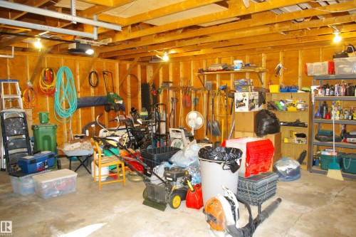 168 Warwick Road, Edmonton, AB - Indoor