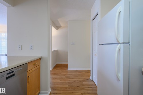 44 30 Levasseur Road, St. Albert, AB - Indoor