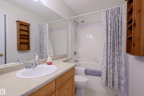 44 30 Levasseur Road, St. Albert, AB - Indoor Photo Showing Bathroom