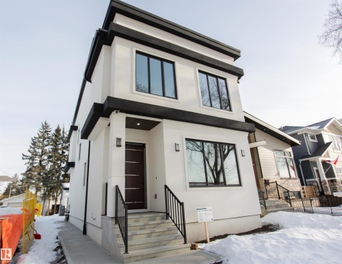 Contemporary home with stucco siding - 9127 143 Street, Edmonton, AB - Outdoor