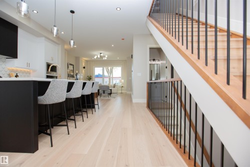 9127 143 Street, Edmonton, AB - Indoor