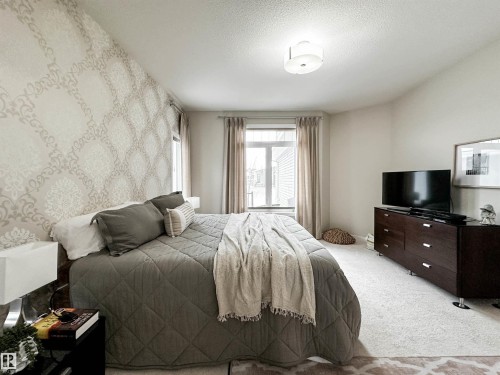 31 Legacy Terrace, St. Albert, AB - Indoor Photo Showing Bedroom