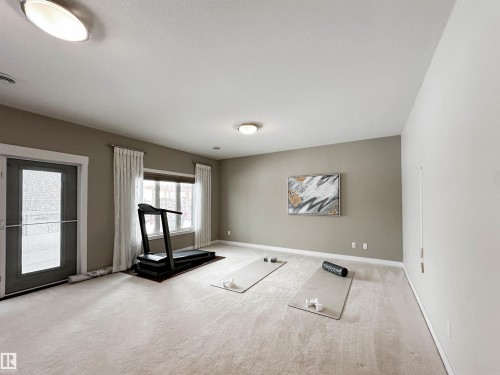 31 Legacy Terrace, St. Albert, AB - Indoor Photo Showing Other Room