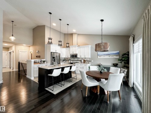 31 Legacy Terrace, St. Albert, AB - Indoor Photo Showing Dining Room