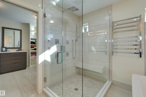 805 Drysdale Run Run, Edmonton, AB - Indoor Photo Showing Bathroom