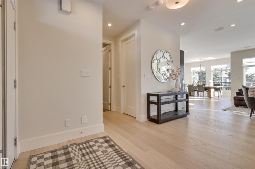 805 Drysdale Run Run, Edmonton, AB - Indoor