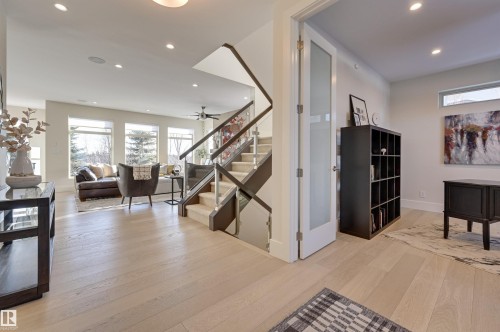 805 Drysdale Run Run, Edmonton, AB - Indoor