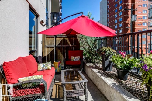 205 11933 Jasper Avenue, Edmonton, AB - Outdoor