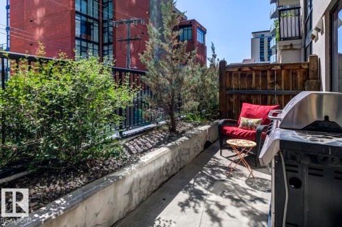 205 11933 Jasper Avenue, Edmonton, AB - Outdoor