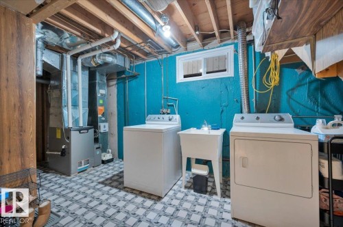 4240 38 Street Nw, Edmonton, AB - Indoor Photo Showing Laundry Room
