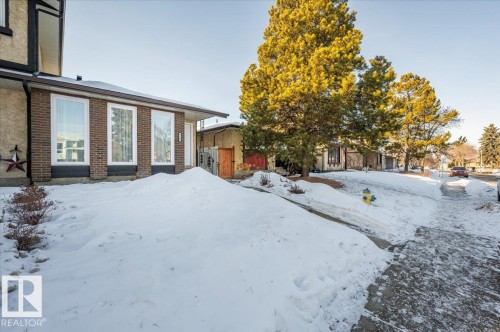 4240 38 Street Nw, Edmonton, AB - Outdoor