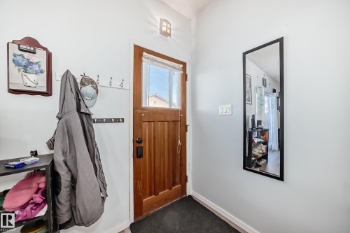 10220 166 Avenue, Edmonton, AB - Indoor Photo Showing Other Room