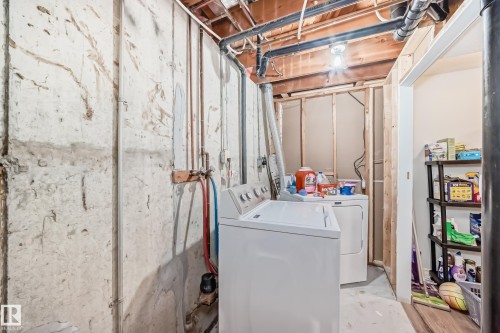 10220 166 Avenue, Edmonton, AB - Indoor Photo Showing Other Room