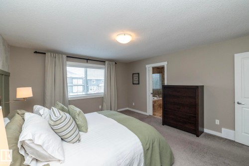 13020 207 Street, Edmonton, AB - Indoor Photo Showing Bedroom