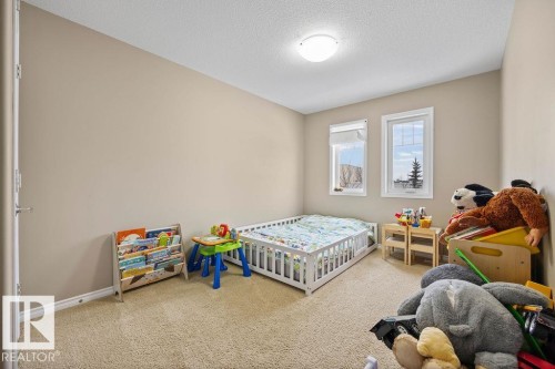 7931 22 Avenue, Edmonton, AB - Indoor Photo Showing Bedroom