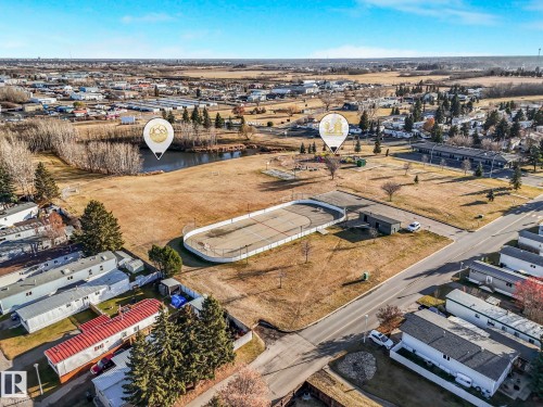 429 Westview Close, Edmonton, AB - Outdoor With View