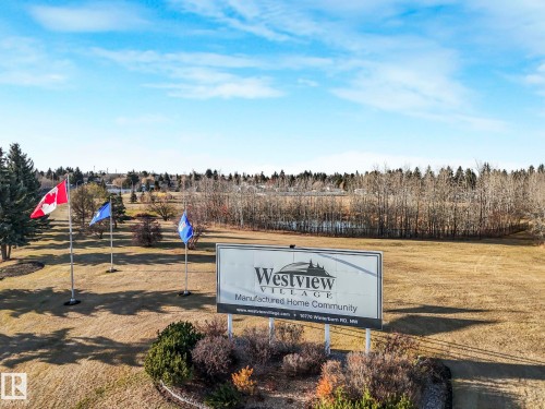 429 Westview Close, Edmonton, AB - Outdoor With View
