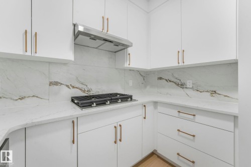 1 Birkshire Crescent, Sherwood Park, AB - Indoor Photo Showing Kitchen