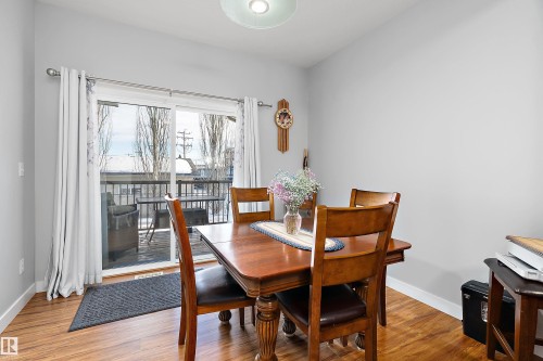 2 300 Queen Street, Spruce Grove, AB - Indoor Photo Showing Dining Room