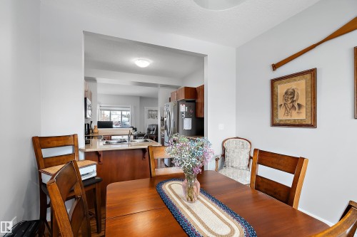 2 300 Queen Street, Spruce Grove, AB - Indoor Photo Showing Dining Room