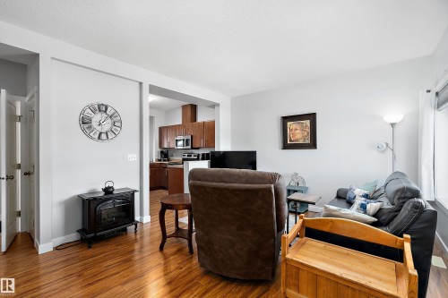 2 300 Queen Street, Spruce Grove, AB - Indoor