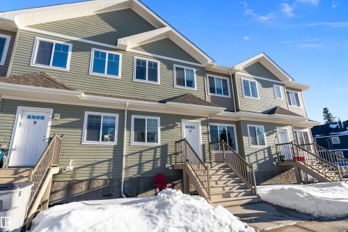 2 300 Queen Street, Spruce Grove, AB - Outdoor