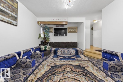 14920 95A Street, Edmonton, AB - Indoor