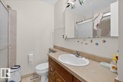 14920 95A Street, Edmonton, AB - Indoor Photo Showing Bathroom