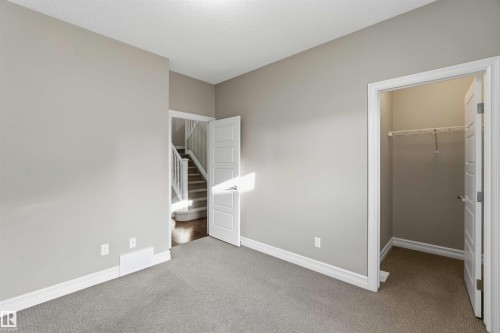 3683 8 Street, Edmonton, AB - Indoor Photo Showing Other Room